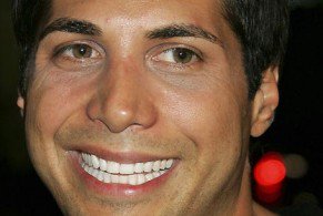 Joe Francis, who has been indicted for tax evasion, wants the government to bail him out.